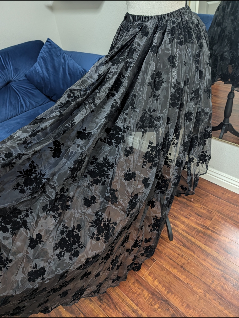 Gothic Black Floral Overlay Hi-Lo Skirt